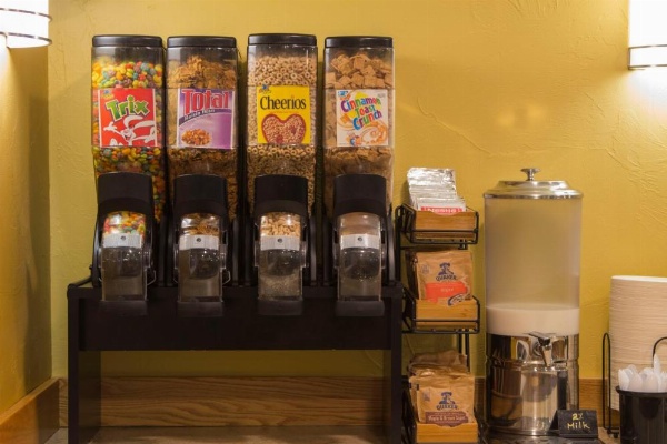 Bayside Resort Hotel image 17